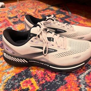 Brooks Women's Adrenaline GTS Running Shoes - Gray